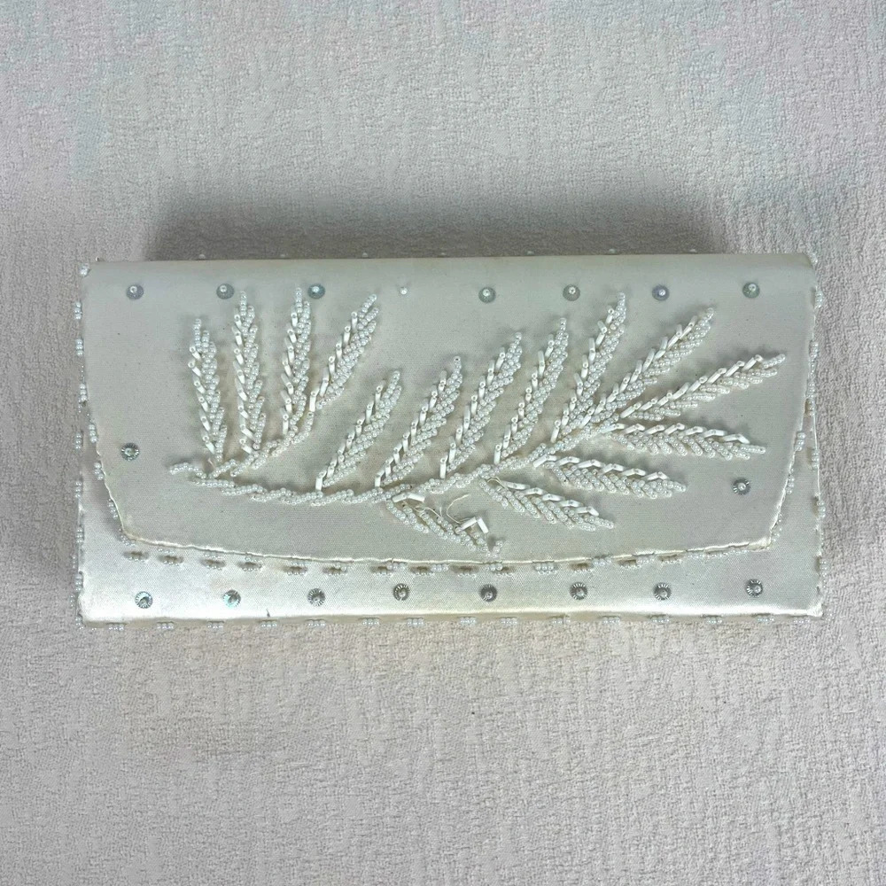 Vintage‎ Beaded Handmade Clutch Evening Handbag Ivory Satin Formal Party Bag
